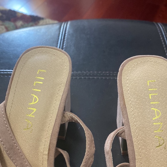 LILIANA Straps shoes size 7.5 - Picture 3 of 4